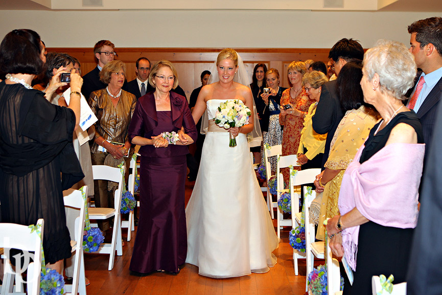 Bride-Ceremony-Chatham-Bars-Inn